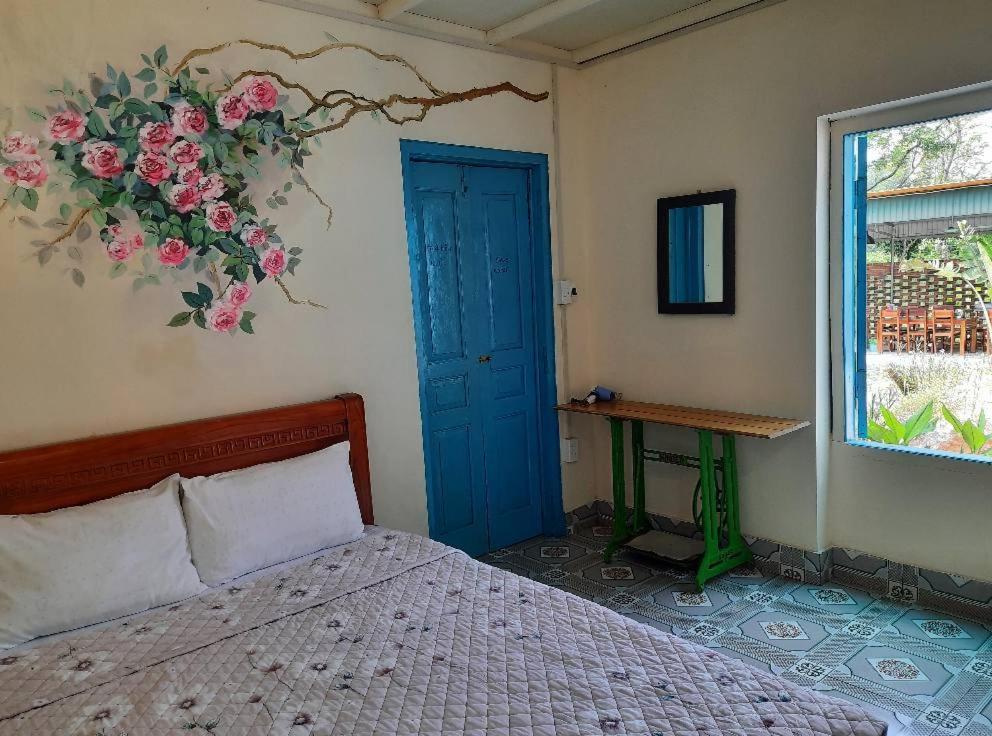 Mina Cafe & Stay Quan Lan Bagian luar foto