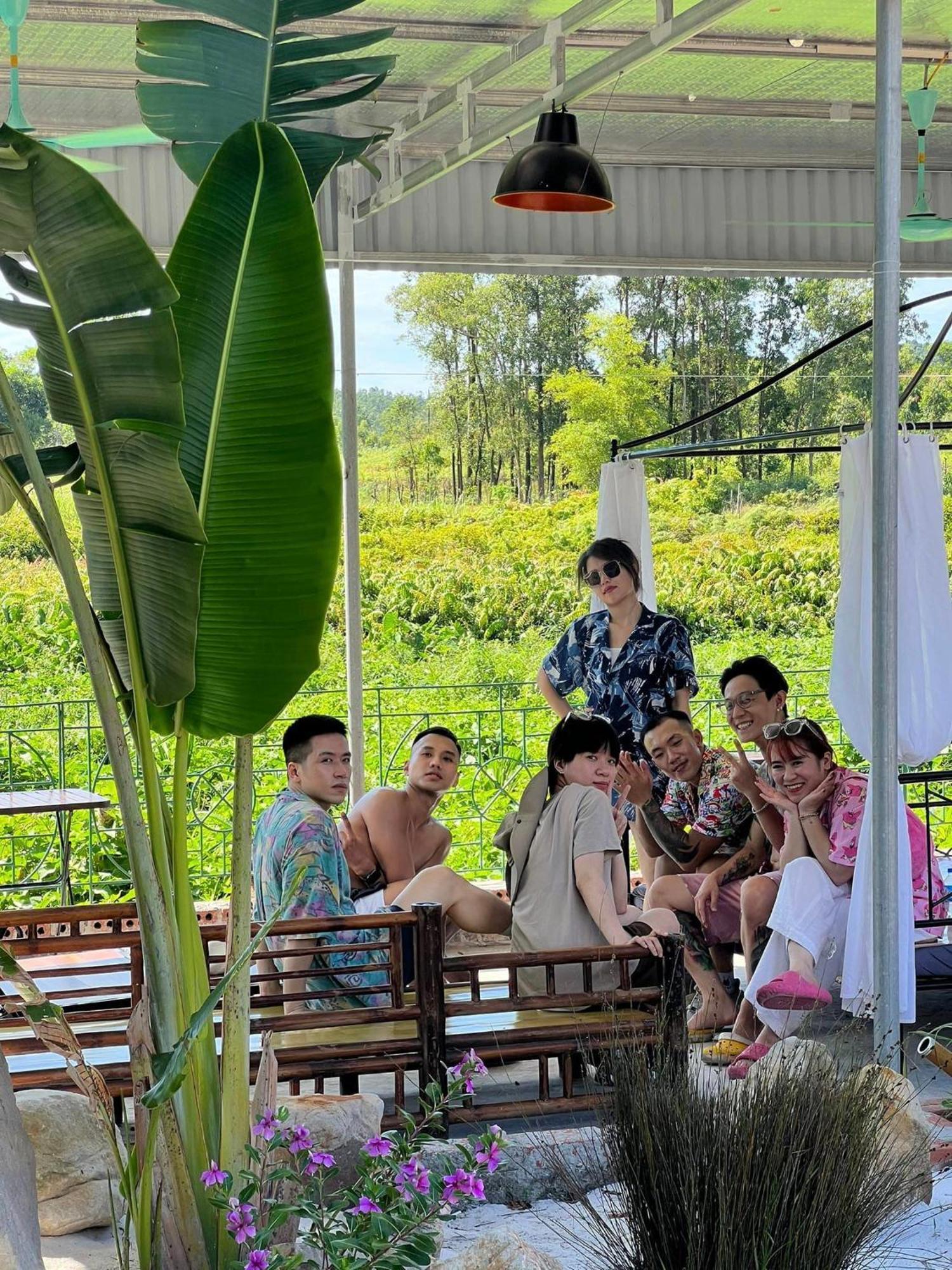 Mina Cafe & Stay Quan Lan Bagian luar foto