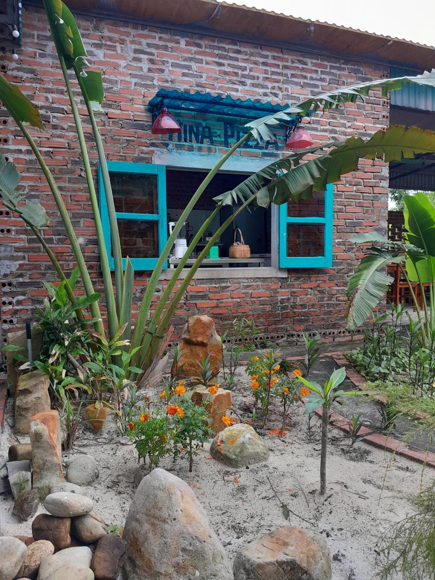 Mina Cafe & Stay Quan Lan Bagian luar foto